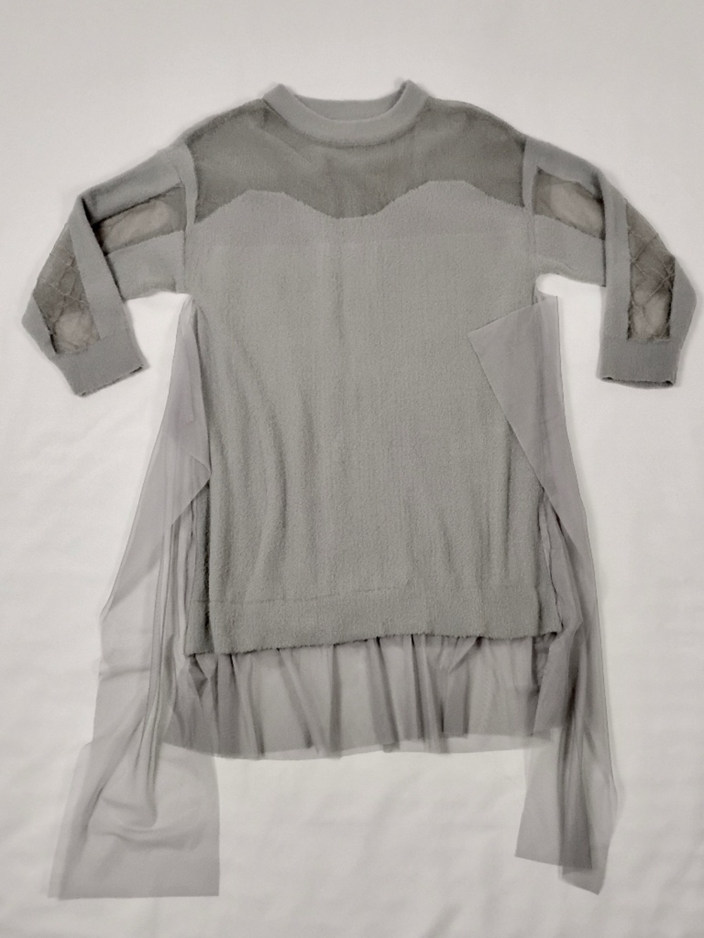 NEW Modern Grey Mini Knit Dress with Sheer Tulle Accents 3/4 Sleeve Sz Medium
